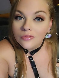 Fishnets and chains? Because I think Iand#039;m a catch